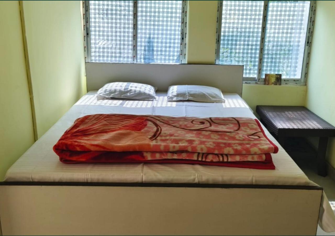 Kriya Yoga Wellness Hotel Dhablat Exterior photo